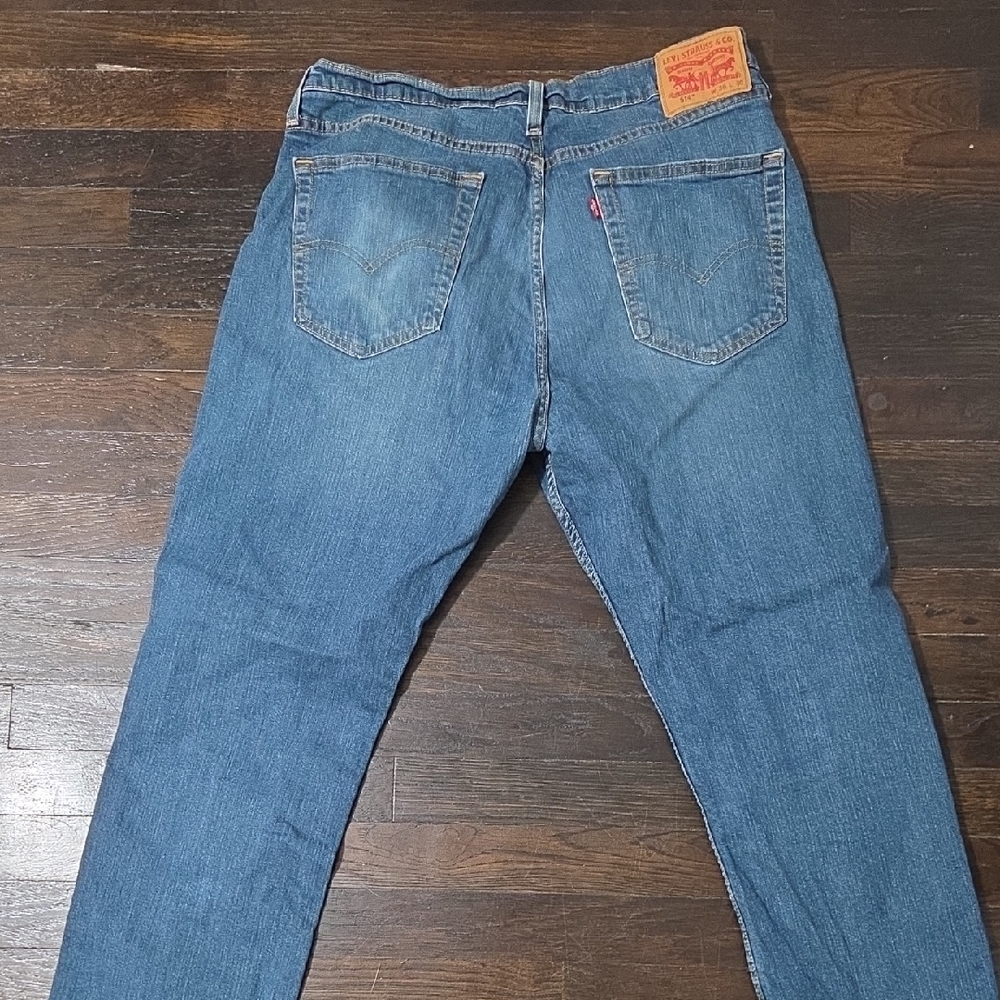Levi's 514 Men's Classic Blue Straight Jeans